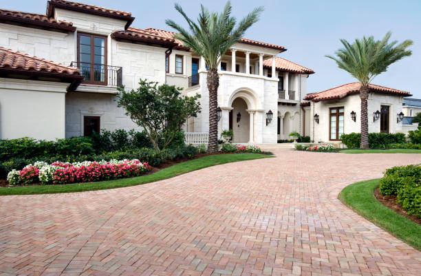 Best Local Driveway Pavers  in Pleasant Hill, OH